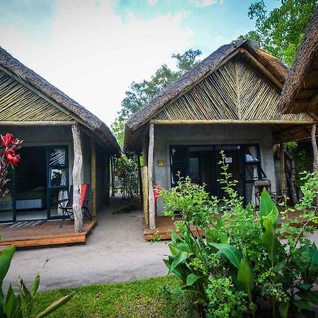 African Excursions Guest House Khwai 외부 사진