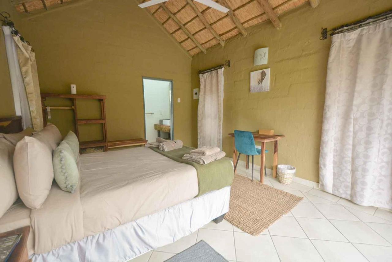 African Excursions Guest House Khwai 외부 사진