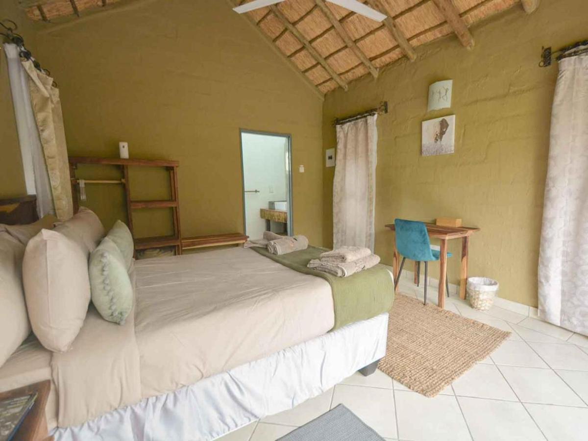 African Excursions Guest House Khwai 외부 사진