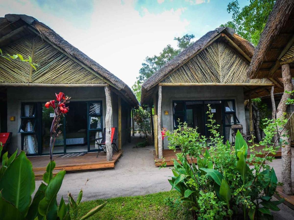 African Excursions Guest House Khwai 외부 사진