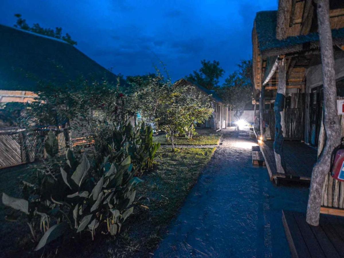 African Excursions Guest House Khwai 외부 사진