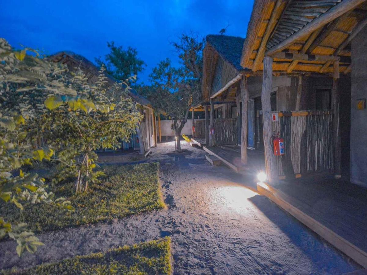 African Excursions Guest House Khwai 외부 사진